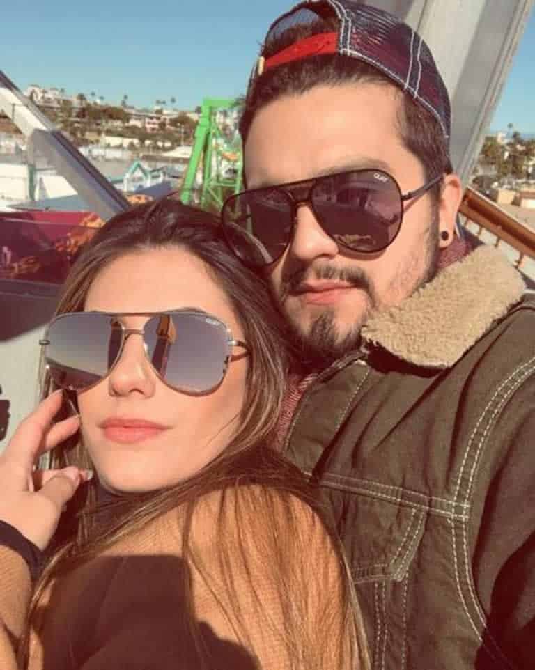 Jade Magalhães e Luan Santana em férias