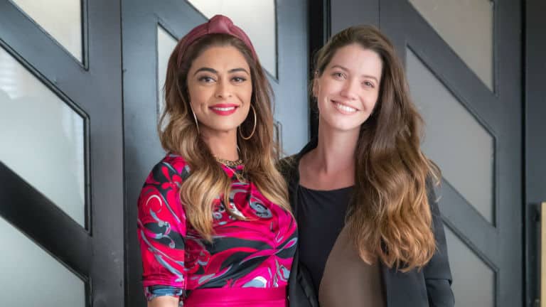 Fabiana (Nathalia Dill) e Maria da Paz (Juliana Paes)