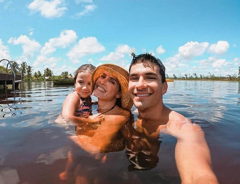 Familia de Deborah Secco