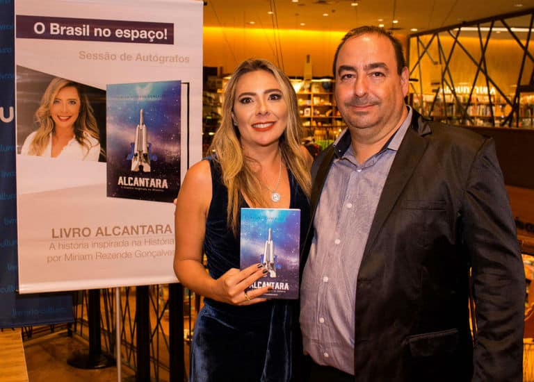 Miriam Rezende Gonçalves Escritora e Marco Aurélio Esparza