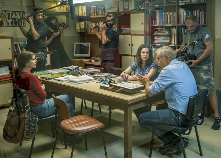 Paulo Gorgulho e Debora Bloch nos bastidores de cenas da segunda temporada