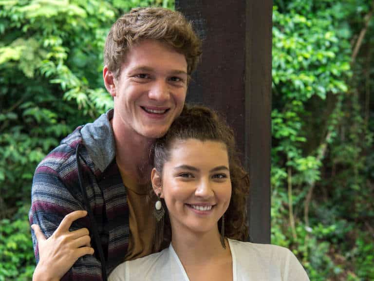 Malhação: Filipe (Pedro Novaes) e Rita (Alanis Guillen)