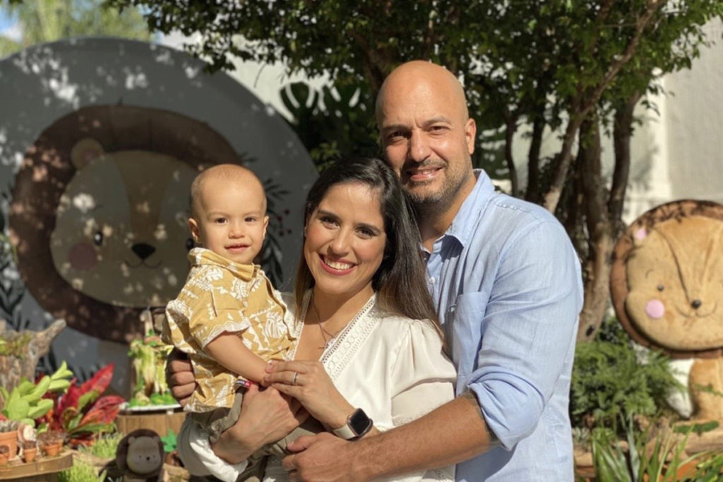 Joaquim, Camilla Camargo e Leonardo Lessa