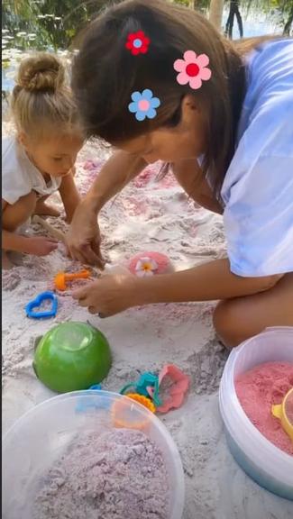 Ivete Sangalo na praia