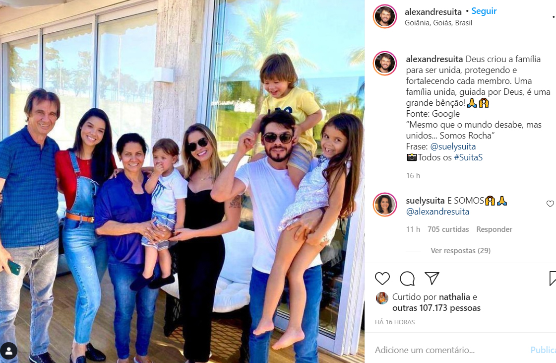 Andressa Suita e a família