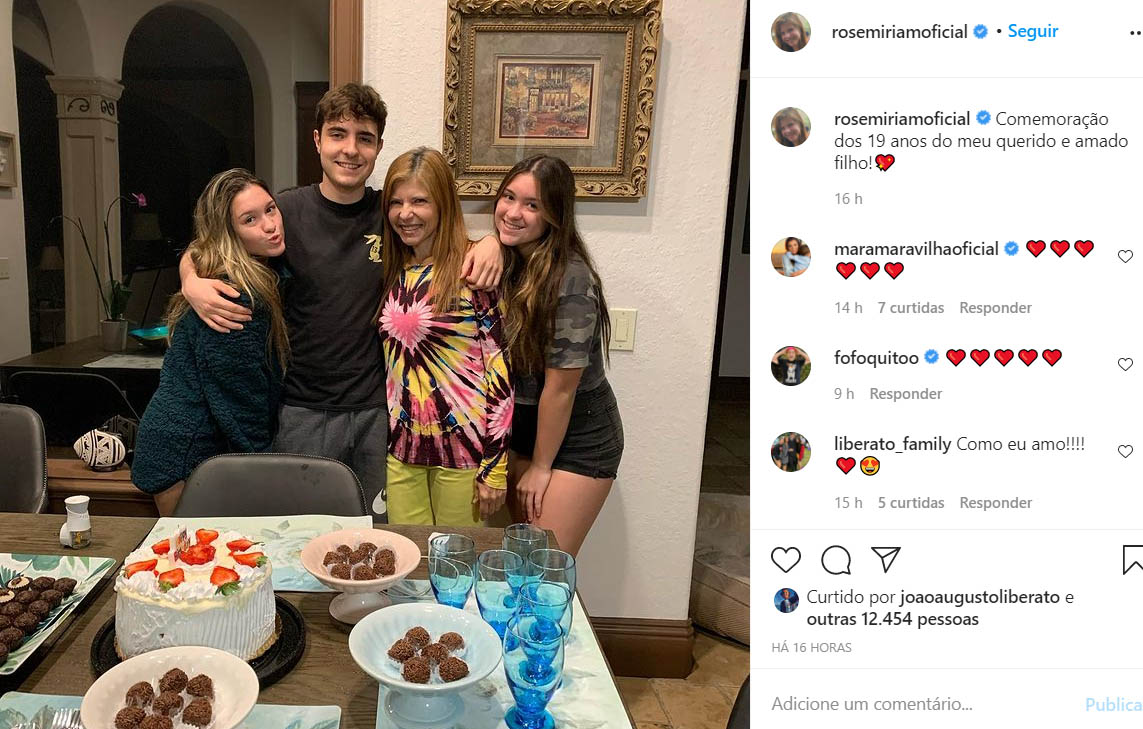 João Augusto comemora seu aniversário em família