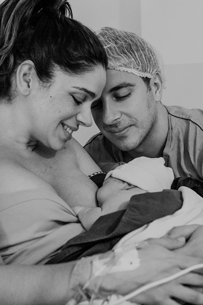 Sabrina Petraglia no dia do nascimento da filha, Maya