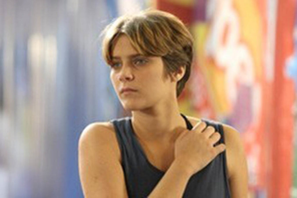 Karina (Isabella Santoni) em Malhação Sonhos