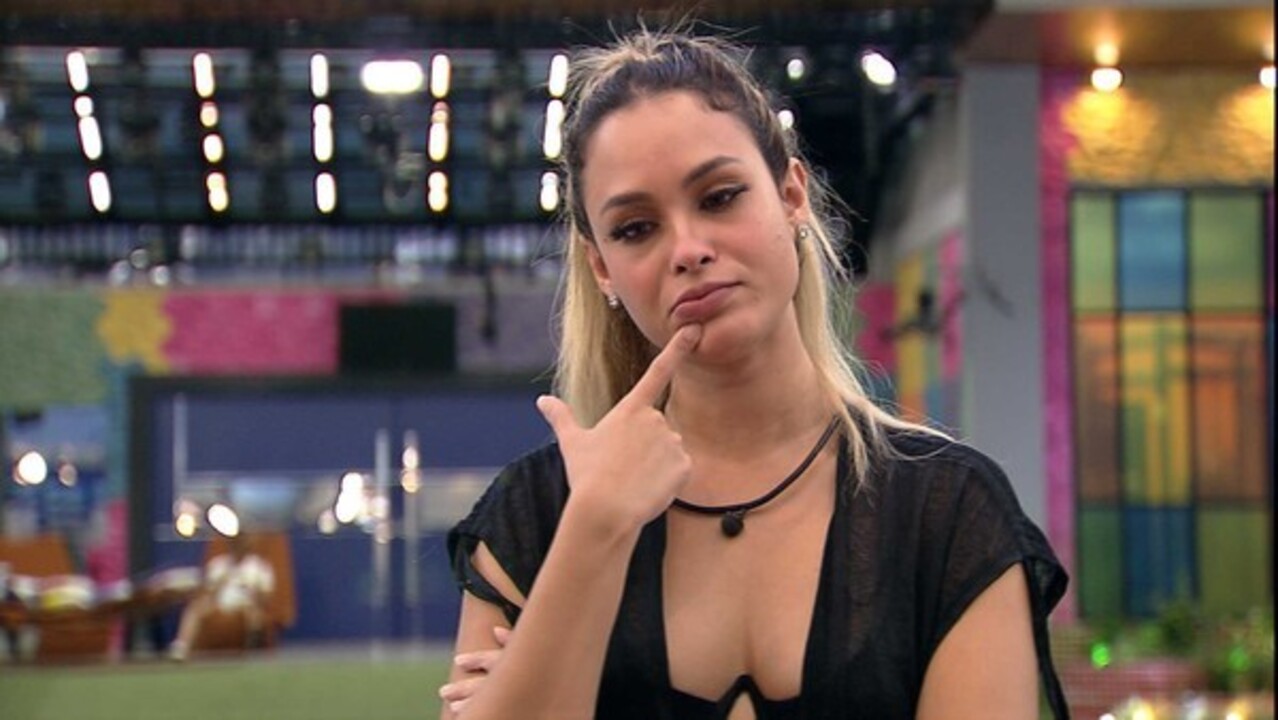 Sarah fala sobre relação com brothers do BBB21