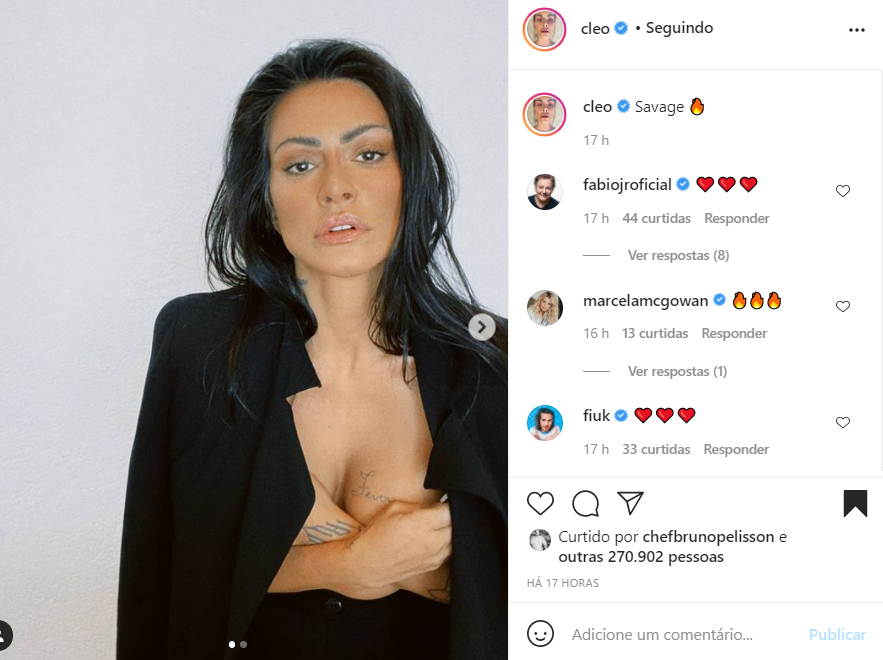 Cleo mostra fotos ousadas nas redes sociais