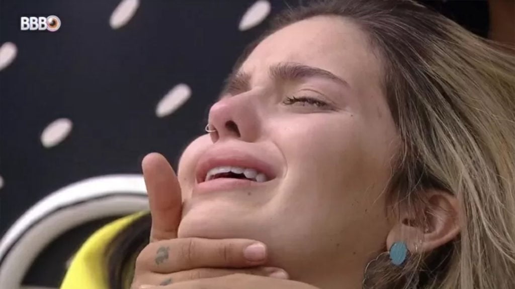 Viih Tube chora no BBB21 - Crédito: Reprodução / Globo