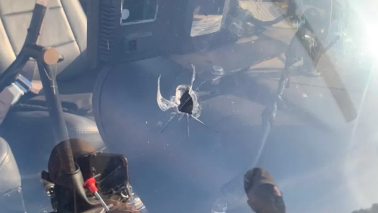 Helicóptero da equipe da Record atingido por bala perdida - reprodução UOL