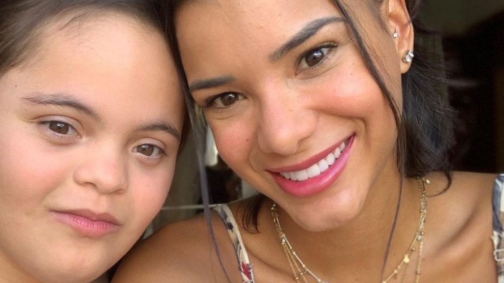 Jakelyne Oliveira celebra aniversário da irmã. Foto: Reprodução/Instagram