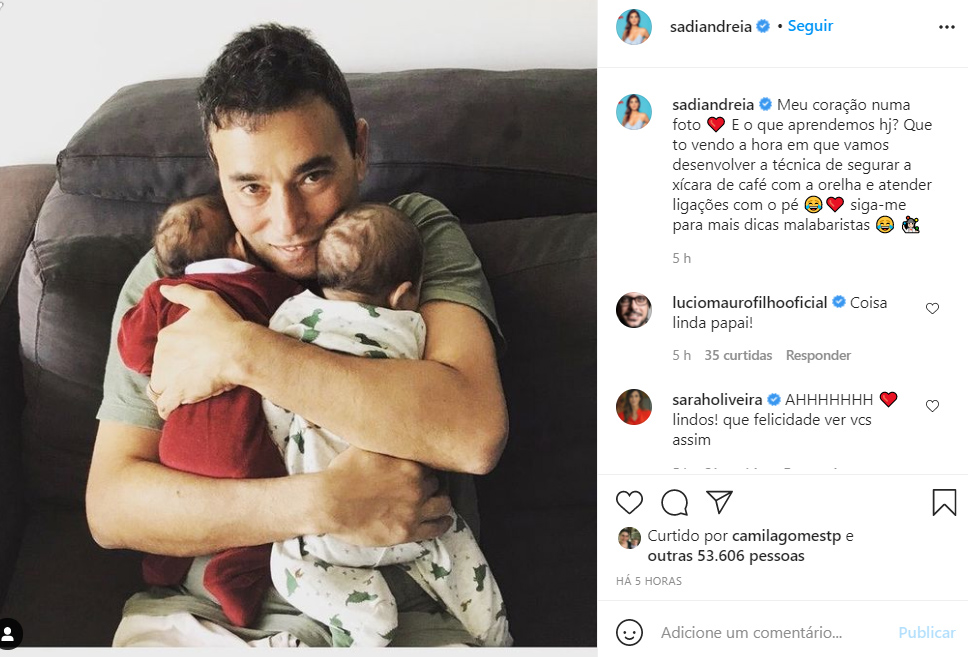 André Rizek com os filhos gêmeos - Crédito: Reprodução / Instagram