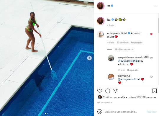 Iza exibe corpão ao curtir dia na piscina 