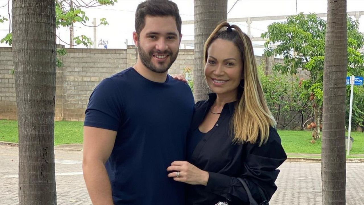 Solange Almeida se casa com Monilton Moura em segredo. Foto: Reprodução/Instagram