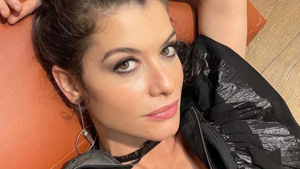 Alinne Moraes - Crédito: Reprodução / Instagram