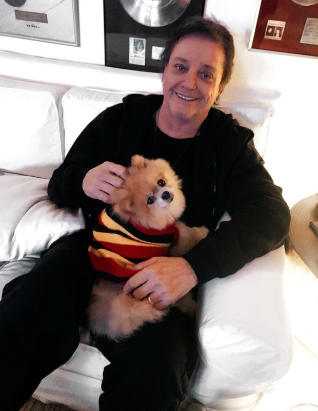 Fábio Jr e o cachorrinho Dondon - Crédito: Reprodução/ Instagram