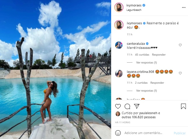 Ex-BBB Ivy Moraes ostenta corpão em foto de biquíni