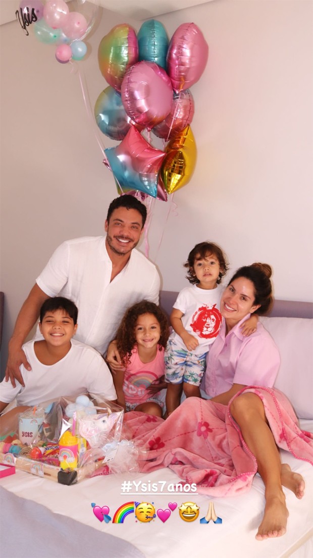 Wesley Safadão e Thyane Dantas comemoram o aniversário da filha Ysis - Crédito: Reprodução / Instagram