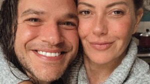 Fabiula Nascimento e Emilio Dantas revelam gravidez de gêmeos. Foto: reprodução/Instagram