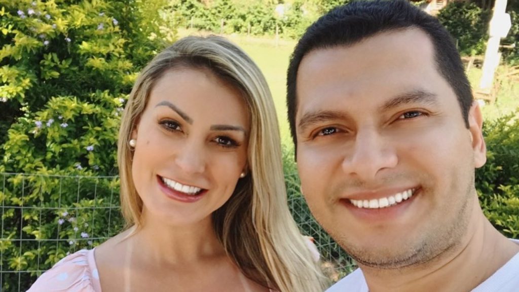 Andressa Urach e Thiago Lopes