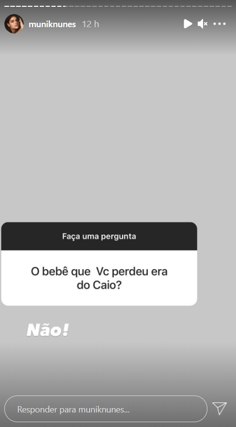 Ex-BBB Munik falando sobre perda de filho - Crédito: Reprodução/ Instagram