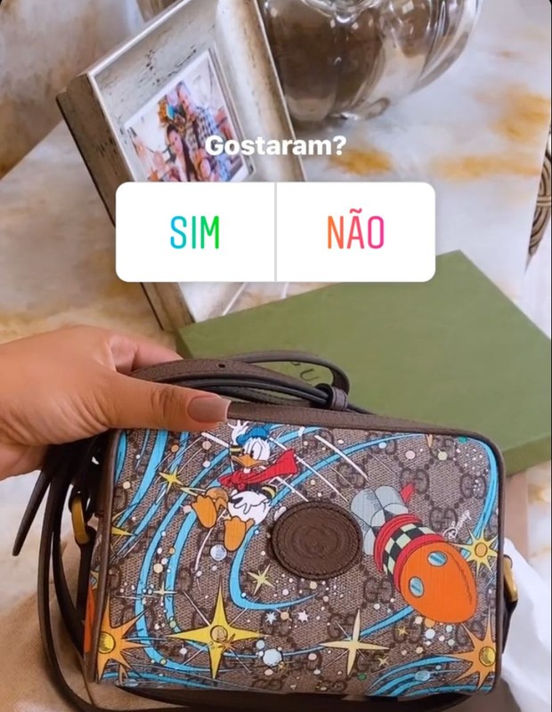 Simone mostra sua nova bolsa de grife - Crédito: Reprodução / Instagram