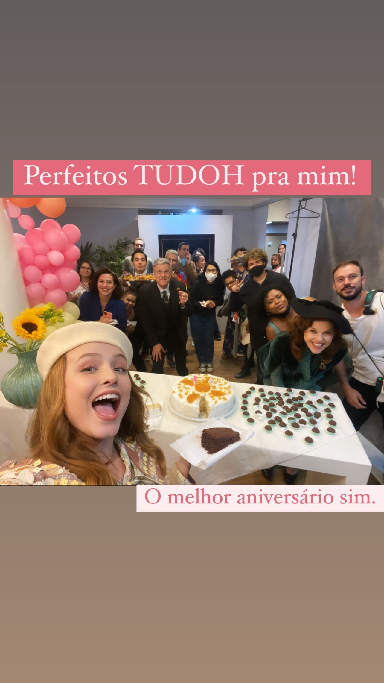 Larissa Manoela comemora seu aniversário no camarim da Globo - Crédito: Reprodução / Instagram
