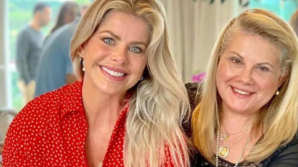 Karina Bacchi e mãe, Nádia