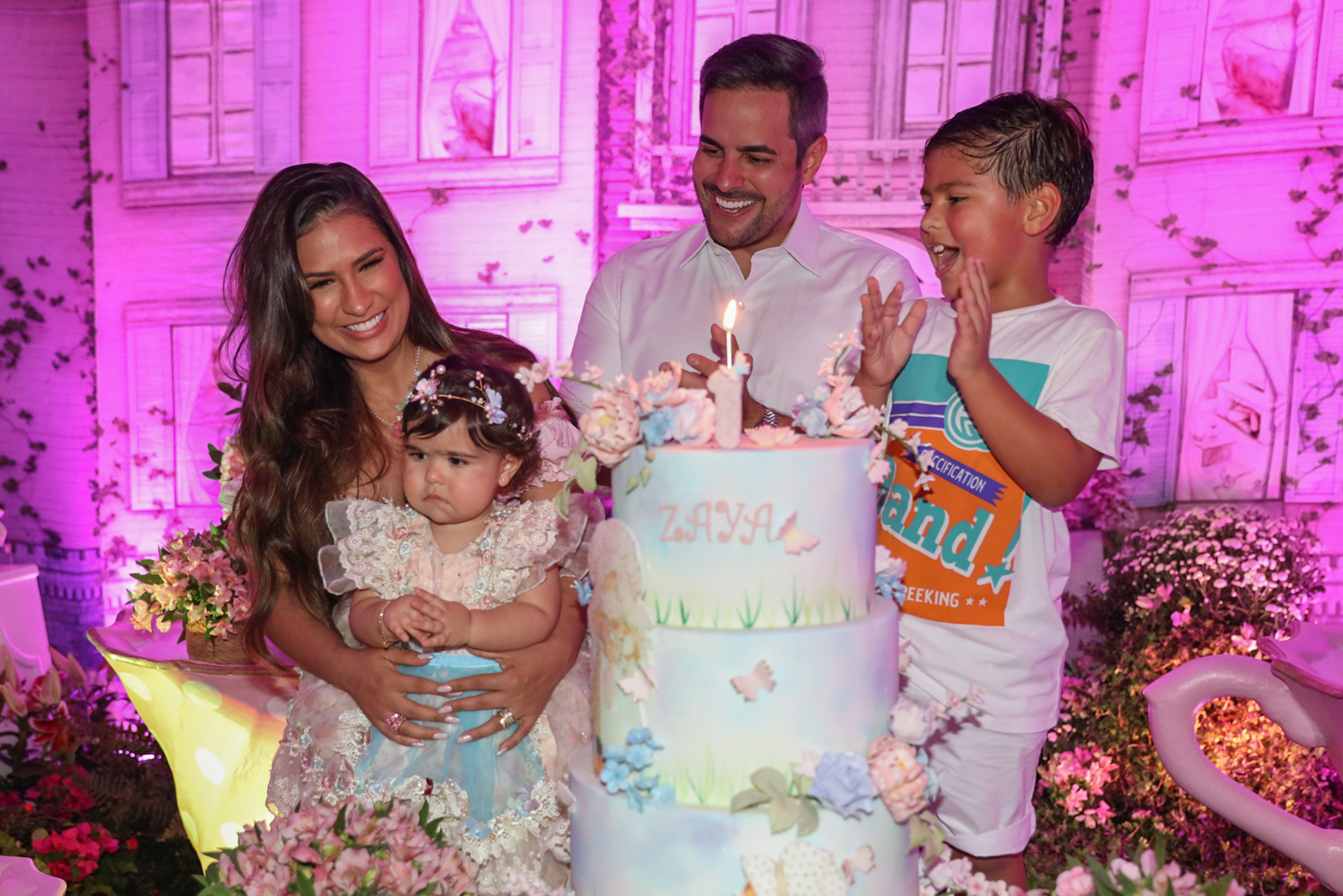 Simone reúne a família no aniversário da filha caçula, Zaya - Crédito: Lucas Ramos / AgNews