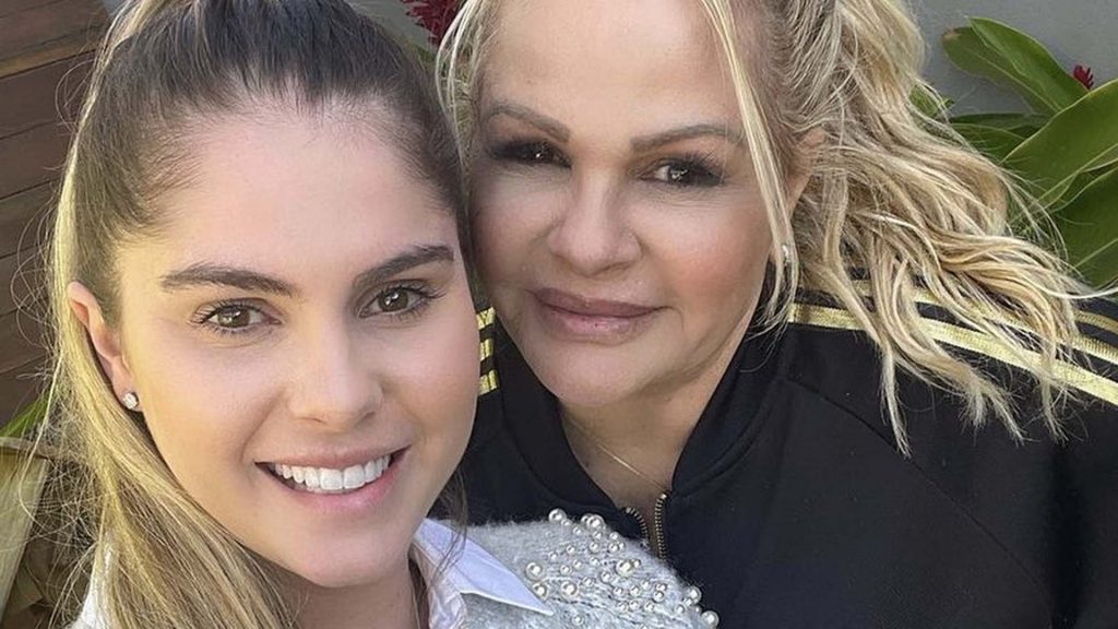 Bárbara Evans e Monique Evans - Crédito: Reprodução / Instagram