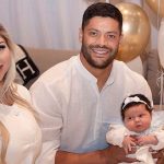 Camila Ângelo e Hulk Paraíba junto com a filha do casal, Zaya (Reprodução/Instagram)