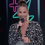 Adriane Galisteu durante apresentação do 'Power Couple' (Reprodução/Record TV)