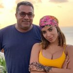 Anitta e pai, Mauro Machado