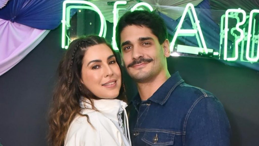 Fernanda Paes Leme e Victor Sampaio - Créditos: Reprodução/ Instagram