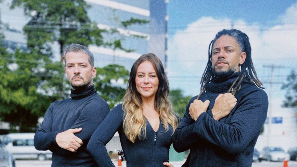 Marcelo Serrado. Paolla Oliveira e Paulo Lessa nos bastidores de "Cara e Coragem"