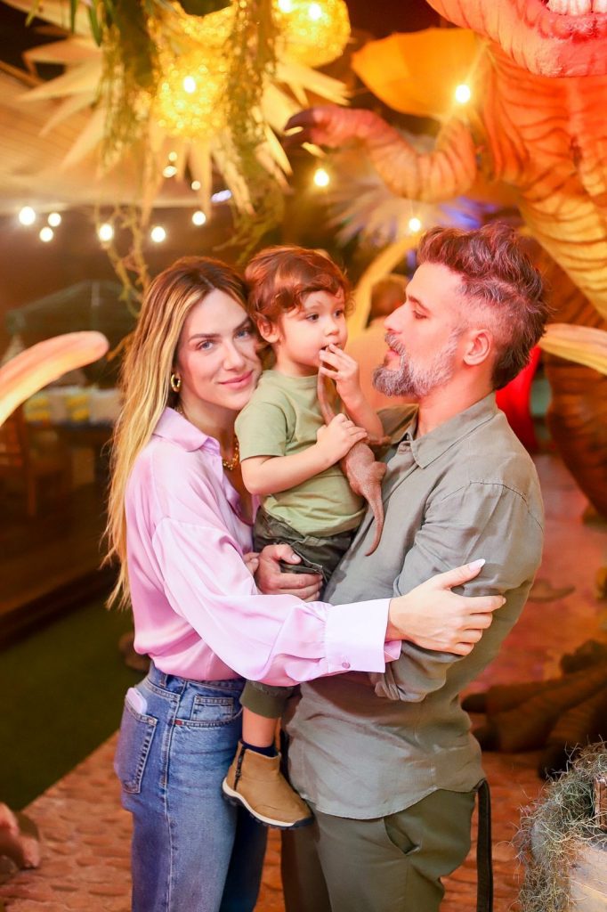 Giovanna Ewbank e Bruno Gagliasso comemoraram 2 anos do filho, Zyan – (Créditos: Divulgação / Larissa Joyce)