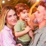 Giovanna Ewbank e Bruno Gagliasso comemoraram 2 anos do filho, Zyan – (Créditos: Divulgação / Larissa Joyce)