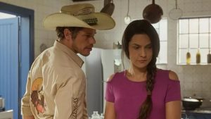 Tadeu (José Loreto) e Zefa (Paula Barbosa) em 'Pantanal' (Reprodução/TV Globo)