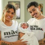 Tays Reis e Biel com a filha do casal, Pietra (Reprodução/Instagram)