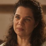 Isabel Teixeira como Maria Bruaca em 'Pantanal' (Reprodução/TV Globo)