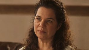 Isabel Teixeira como Maria Bruaca em 'Pantanal' (Reprodução/TV Globo)