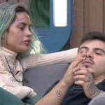 Tati Zaqui e Thomaz Costa em 'A Fazenda 14' (Reprodução/PlayPlus)