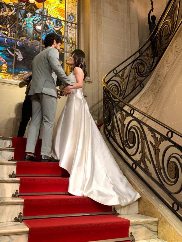 Pérola Faria se casa com Mario Bregieira no Rio de Janeiro