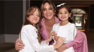 Ticiane Pinheiro com suas filhas (Reprodução/Instagram)