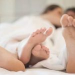 Casal que tentava engravidar há 4 anos descobre que estava fazendo 'sexo errado'