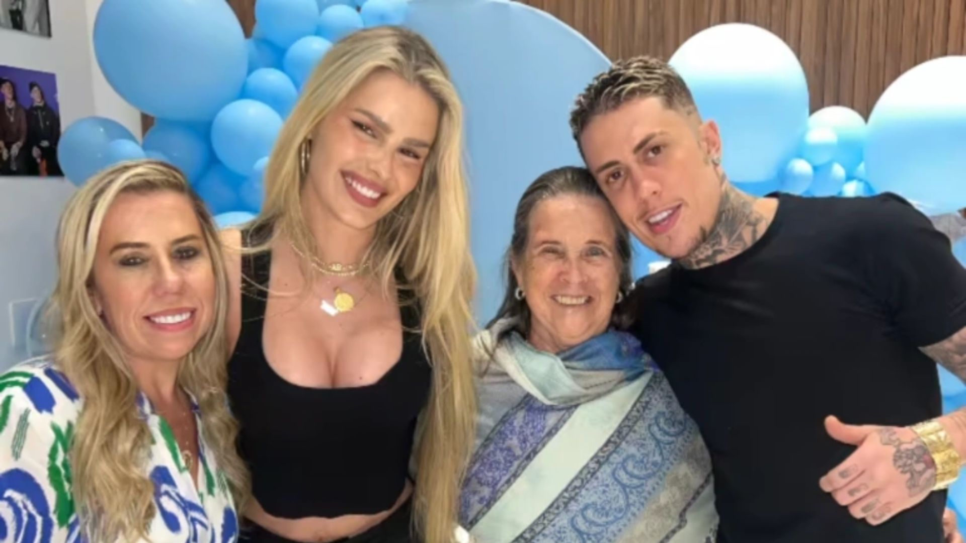 Yasmin Brunet e MC Daniel em festa de família - Reprodução/Instagram