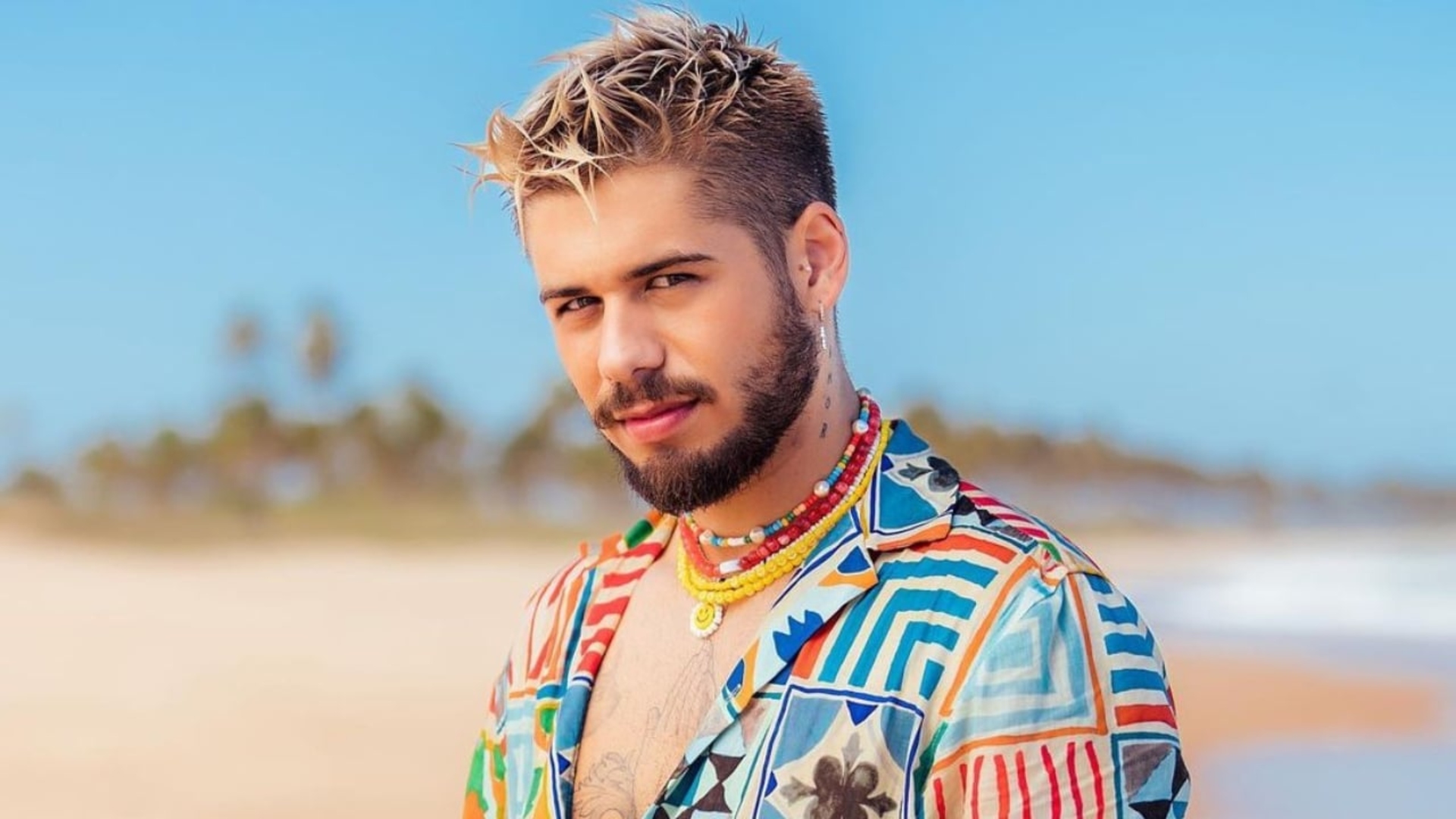 Gafe Z Felipe Passa Perrengue E Rasga A Cal a Durante Show