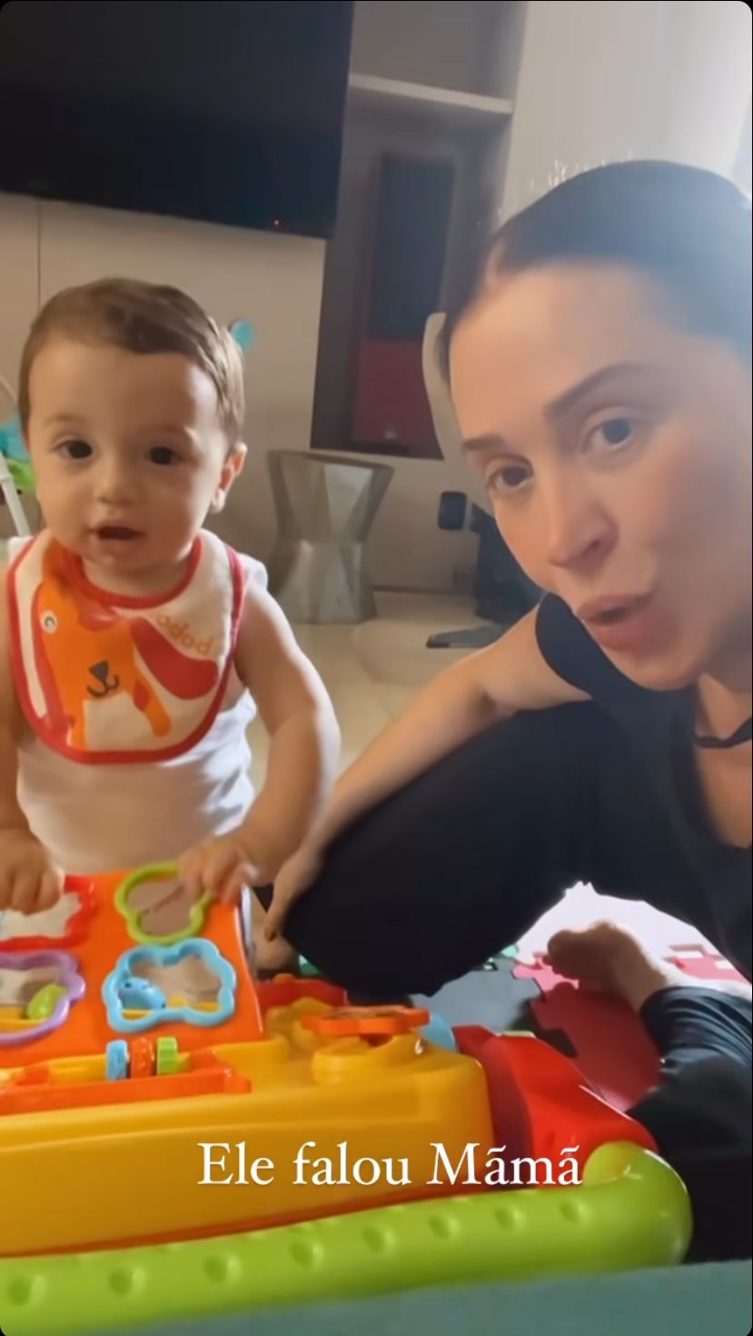 Claudia Raia se emociona com a primeira palavra do filho. Foto: Reprodução/Instagram